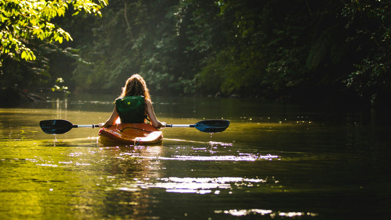 Kayaking Snacks: The 10 Best Snacks for Kayaking